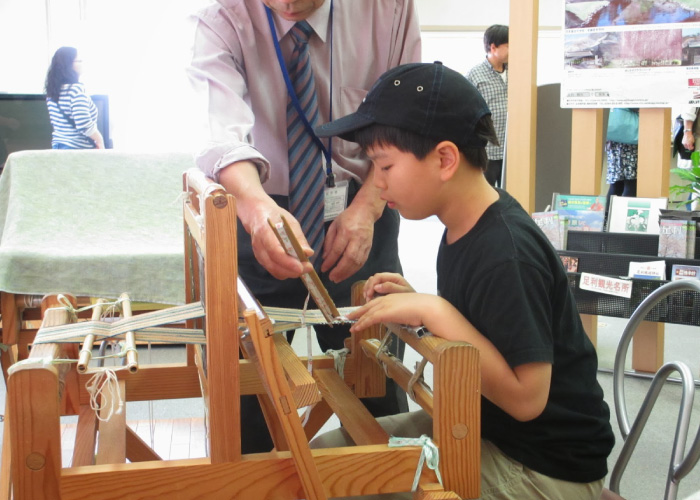 家族旅行で子どもの「ひとりチャレンジ」をサポート